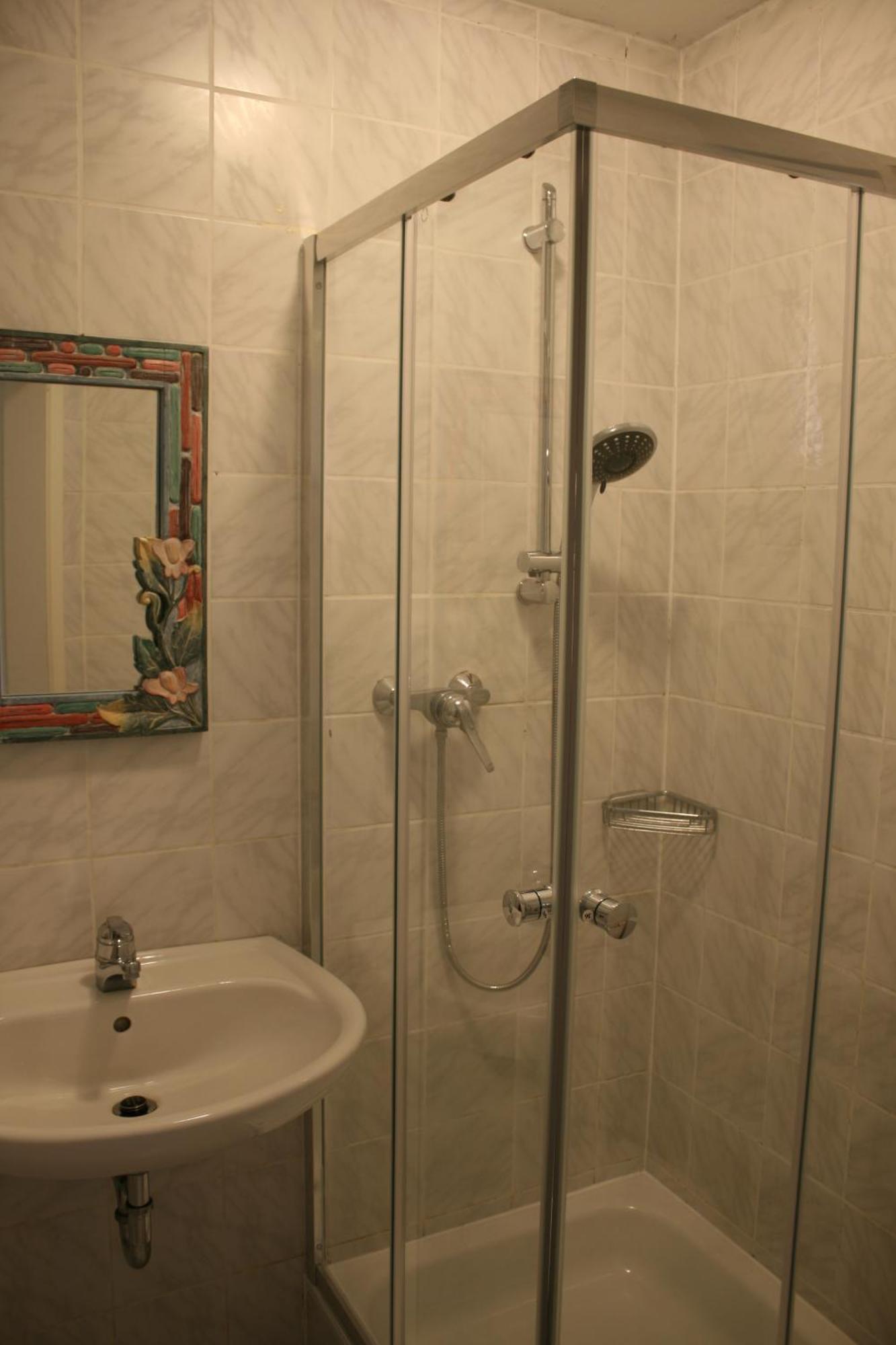 Gemuetliches Grosszuegiges Apartment Höhr-Grenzhausen Buitenkant foto